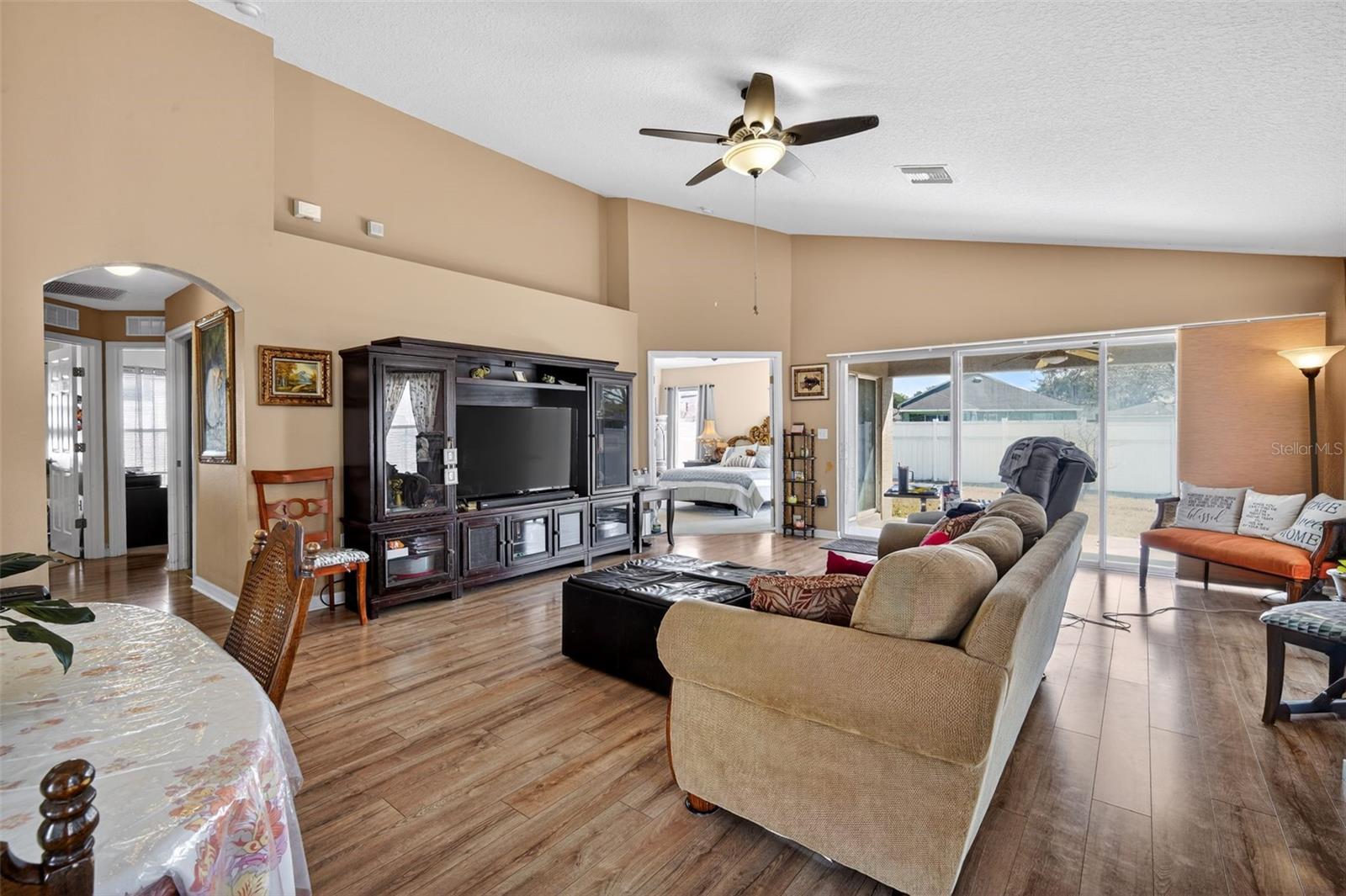 Image 6 of 36 For 8578 Pinetop Ridge Lane