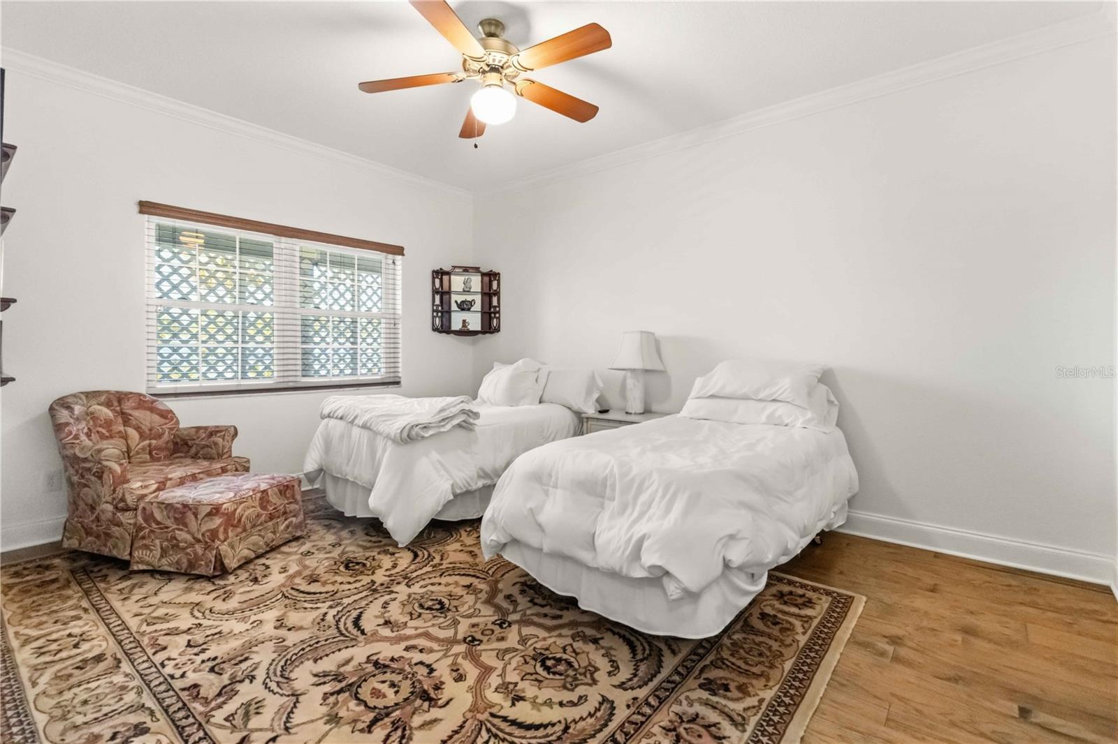 Image 19 of 46 For 905 Harbor City Boulevard 204