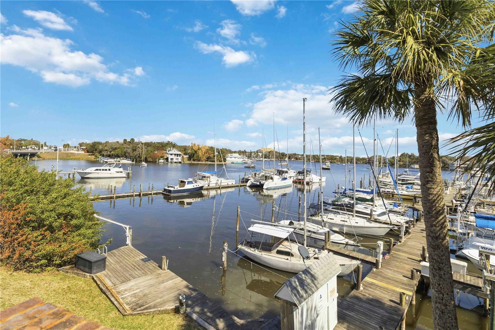 Image 31 of 46 For 905 Harbor City Boulevard 204