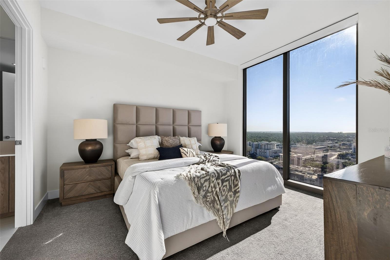 Image 27 of 69 For 301 1st Street S 3205