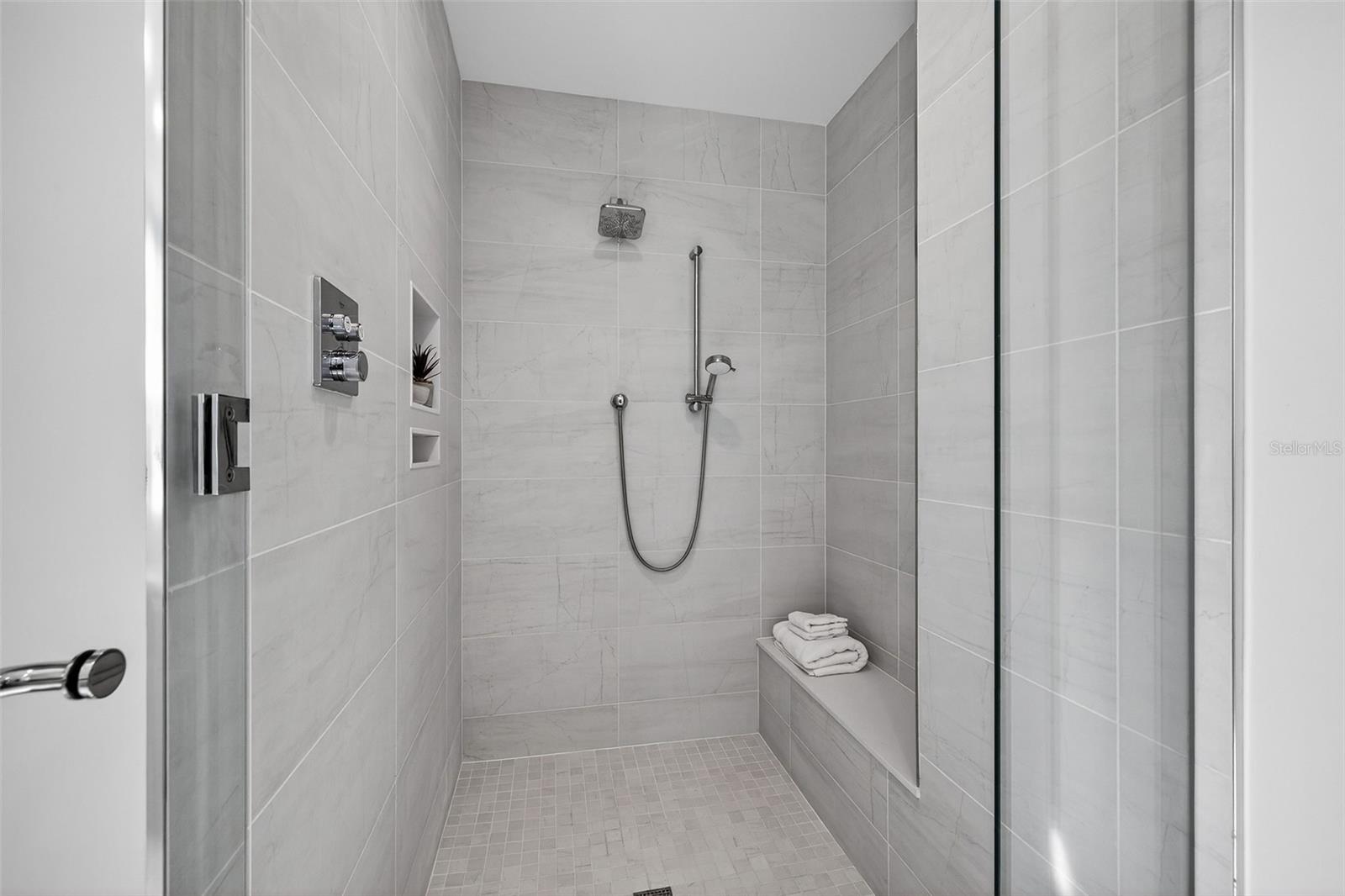 Image 28 of 69 For 301 1st Street S 3205