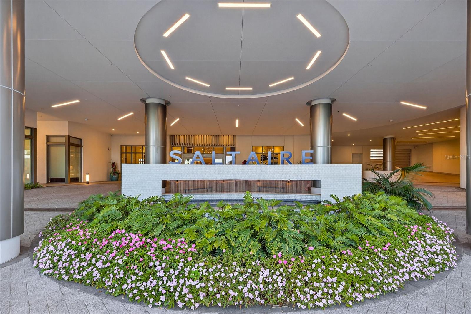 Image 4 of 69 For 301 1st Street S 3205