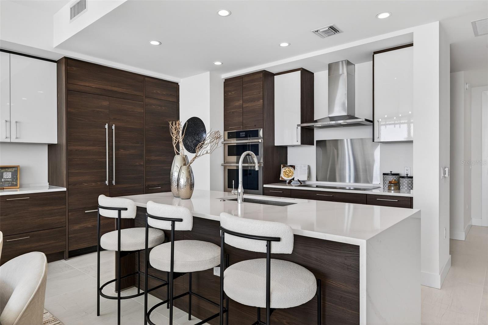 Image 8 of 69 For 301 1st Street S 3205