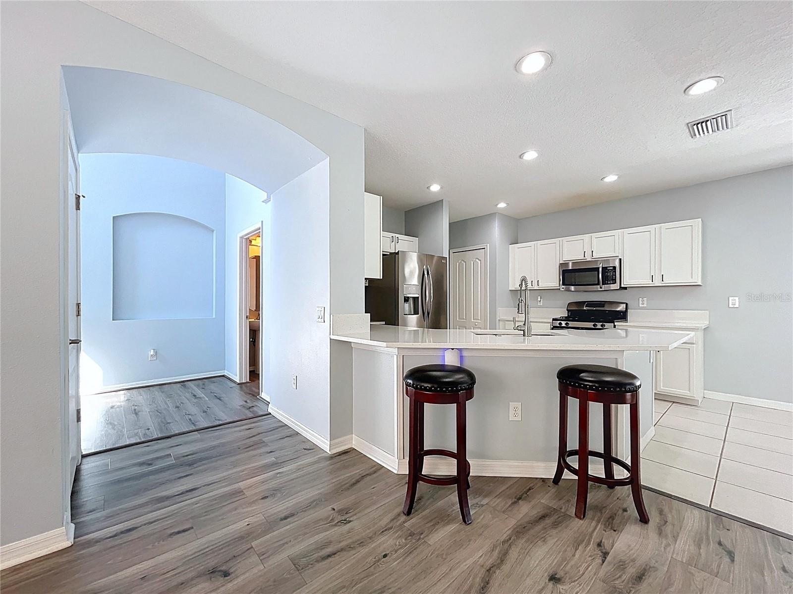 Image 24 of 74 For 4594 Lisette Circle