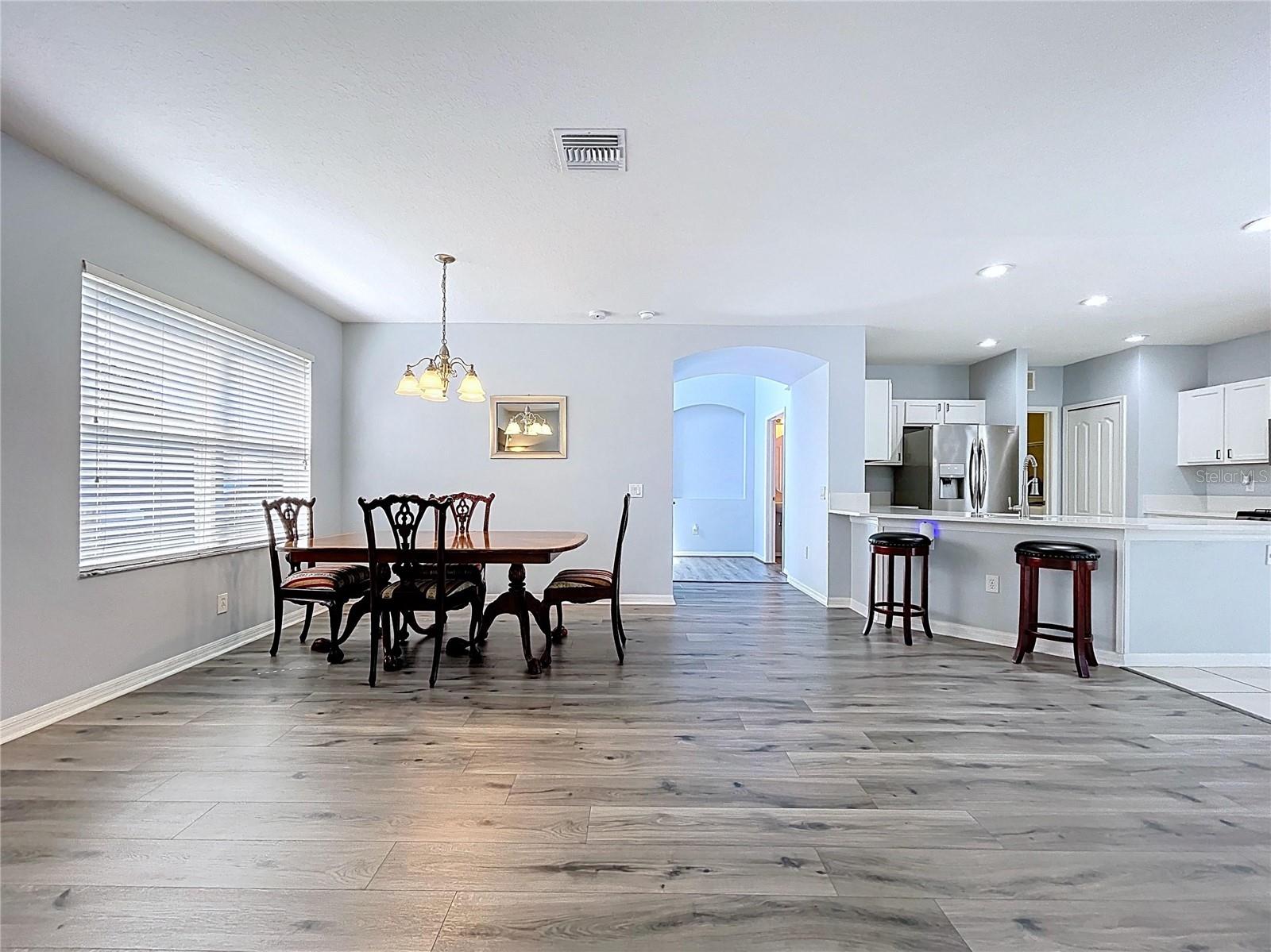 Image 25 of 74 For 4594 Lisette Circle