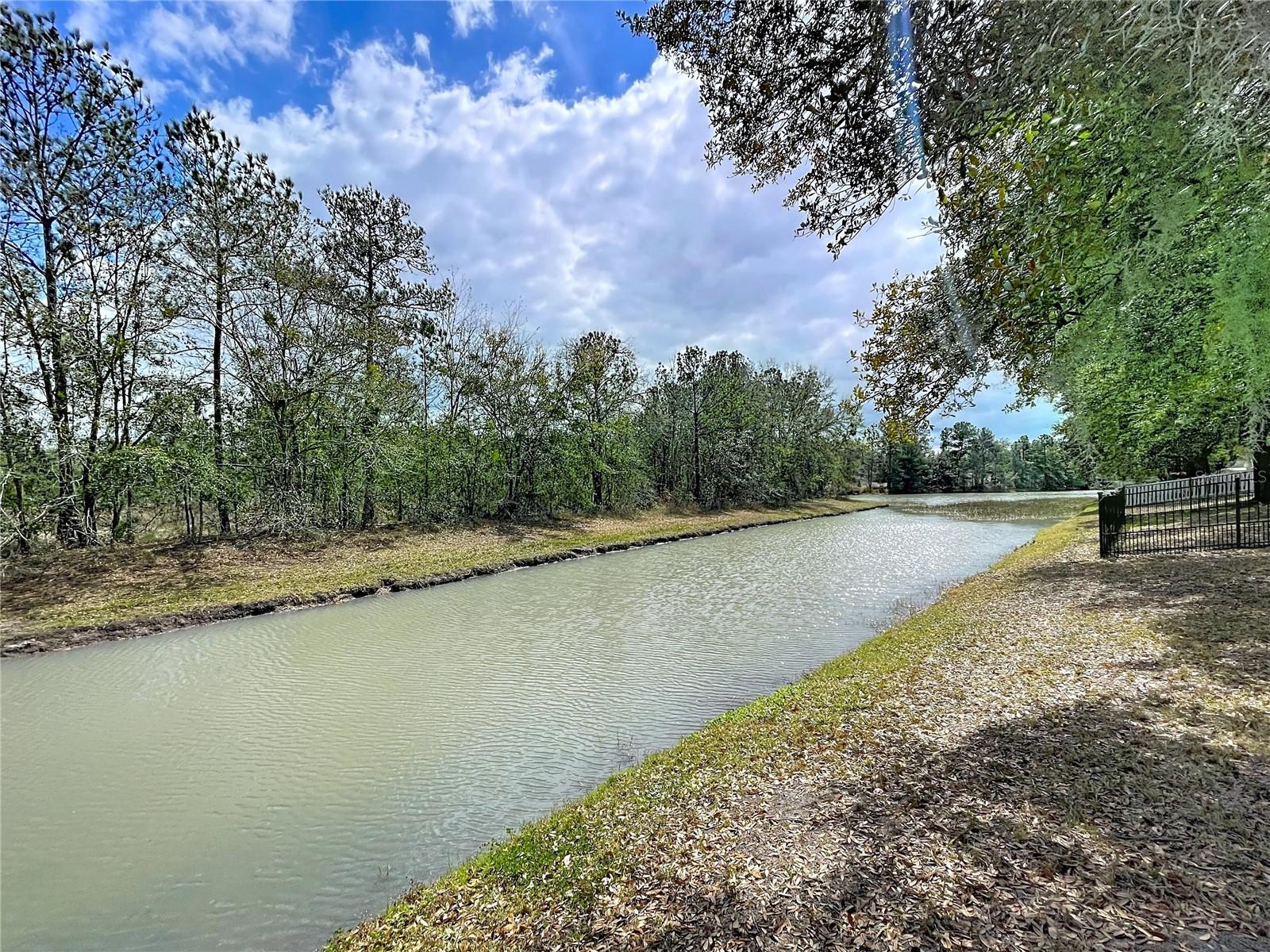 Image 3 of 74 For 4594 Lisette Circle