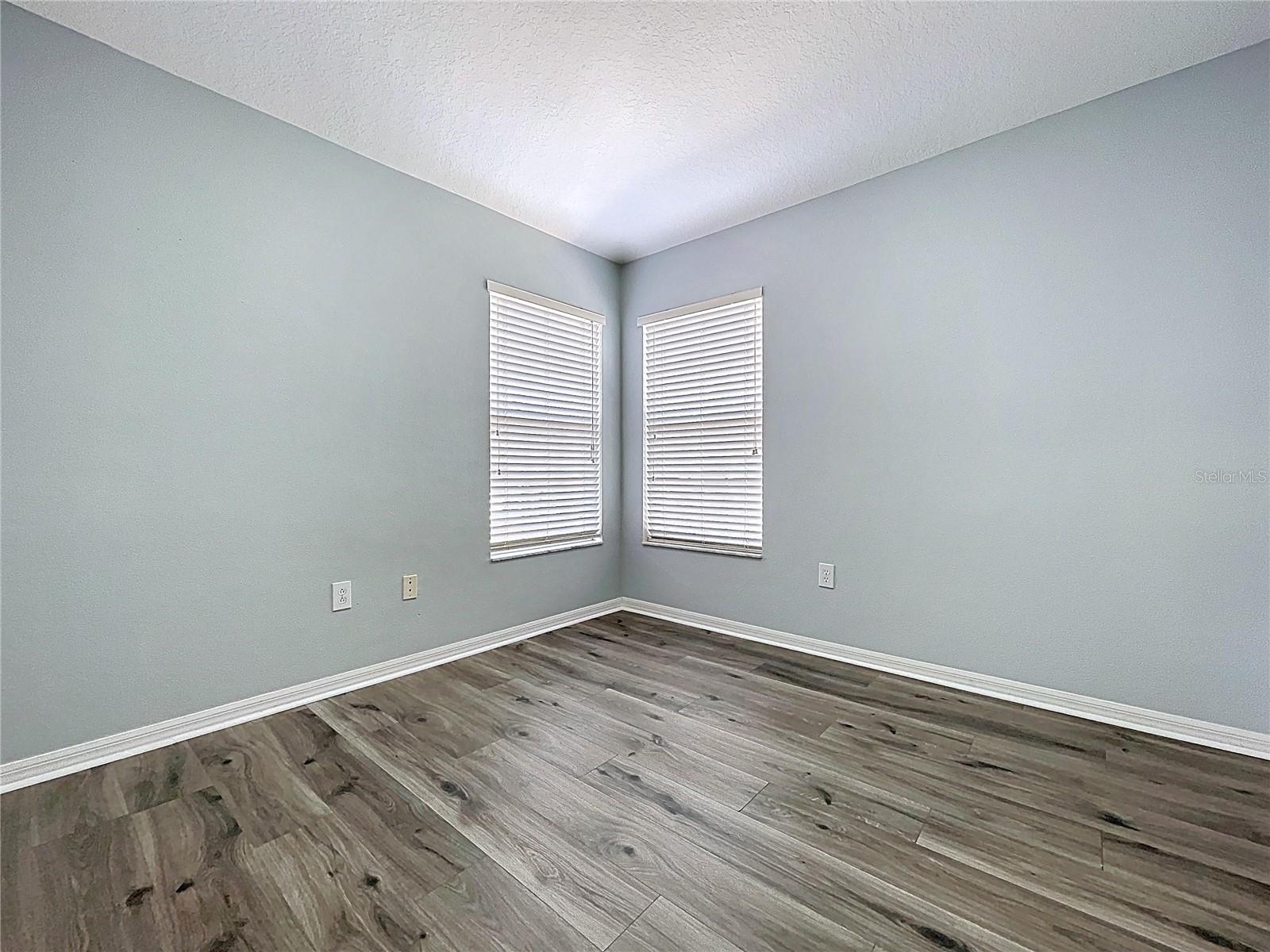 Image 39 of 74 For 4594 Lisette Circle