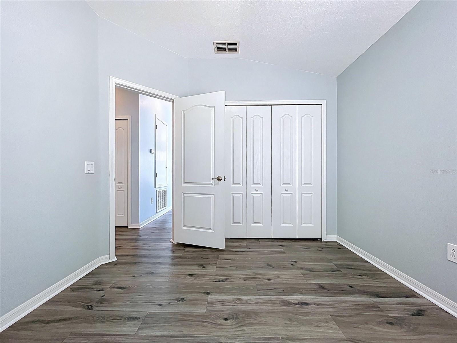 Image 41 of 74 For 4594 Lisette Circle