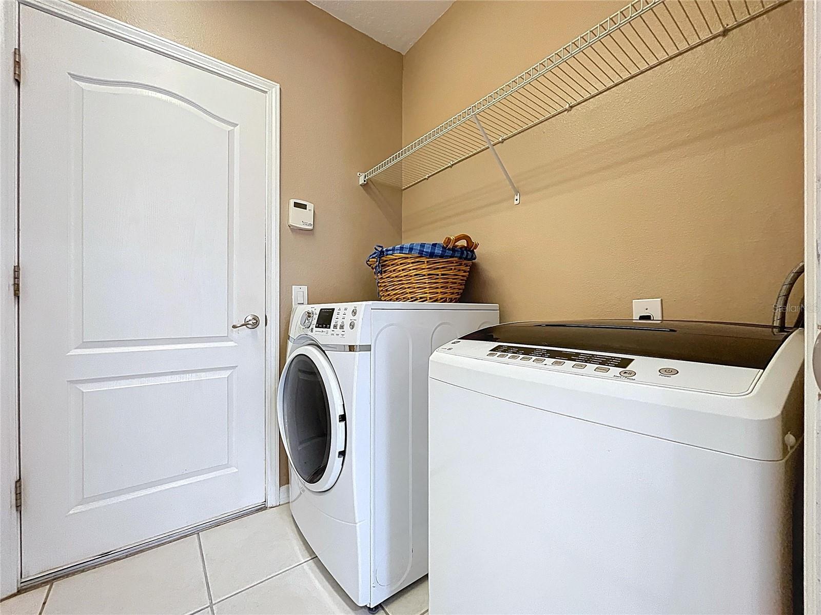 Image 51 of 74 For 4594 Lisette Circle