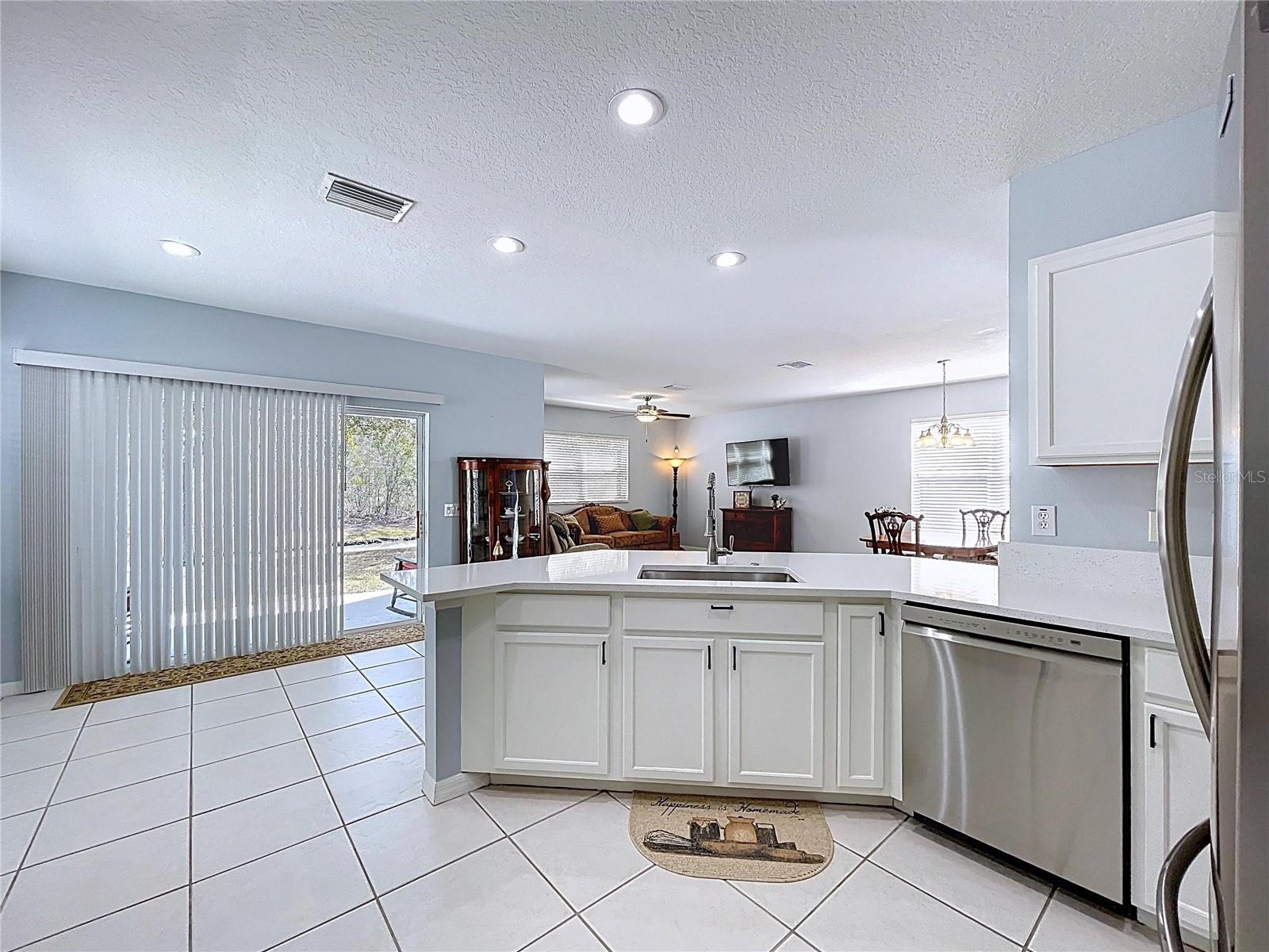 Image 7 of 74 For 4594 Lisette Circle