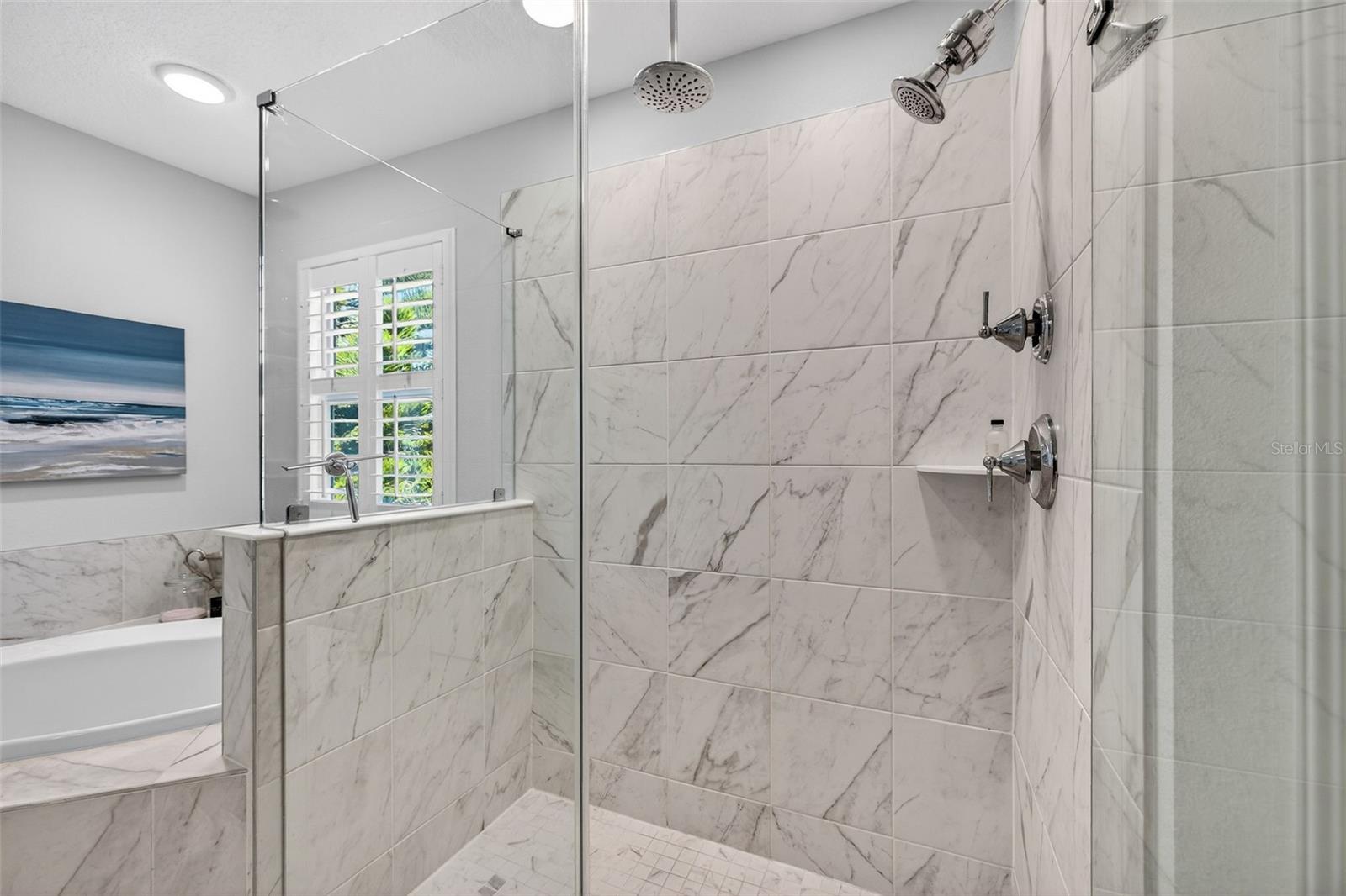 Listing photo id 32 for 4012 Bay To Bay Boulevard