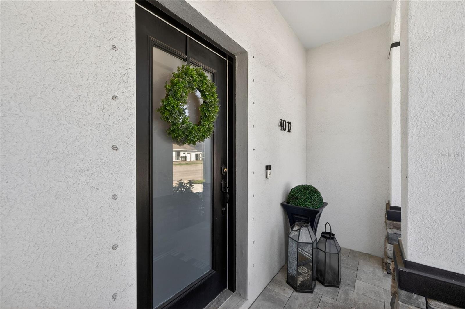 Listing photo id 2 for 4012 Bay To Bay Boulevard