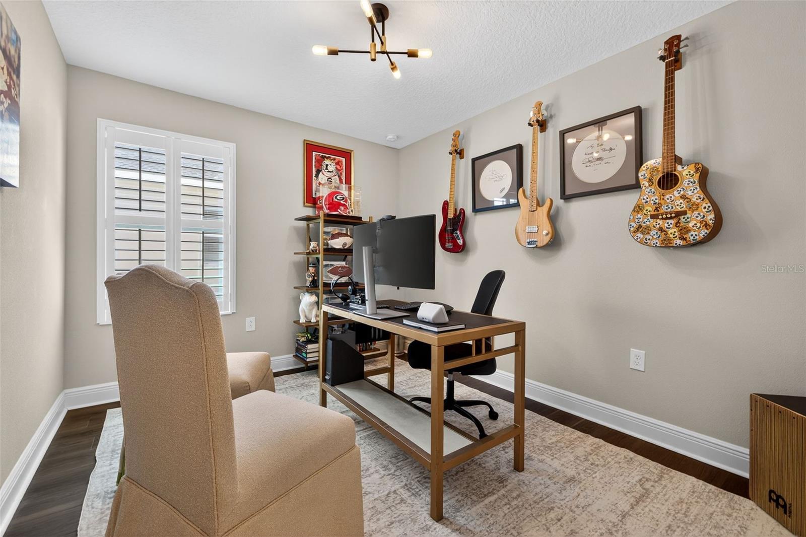 Listing photo id 41 for 4012 Bay To Bay Boulevard