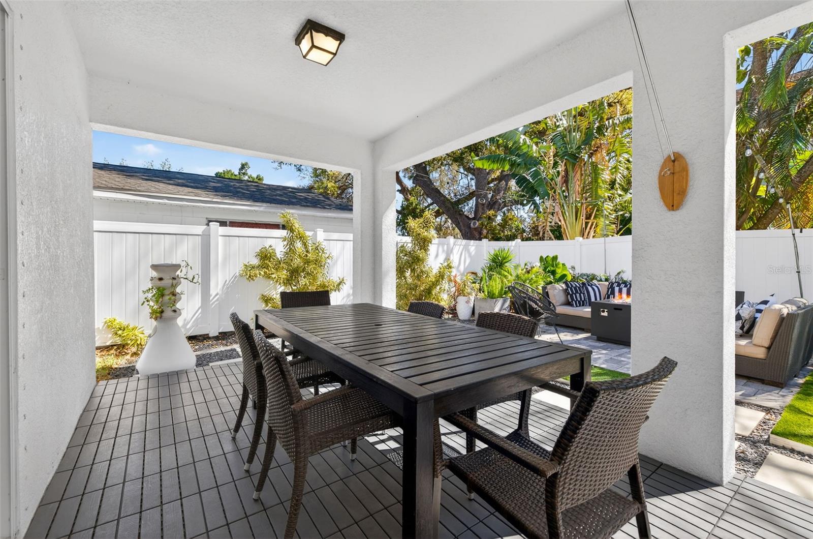 Listing photo id 42 for 4012 Bay To Bay Boulevard