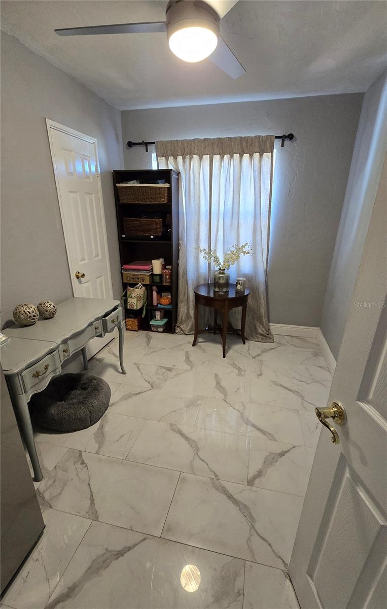 Image 24 of 36 For 4106 Bay View Avenue