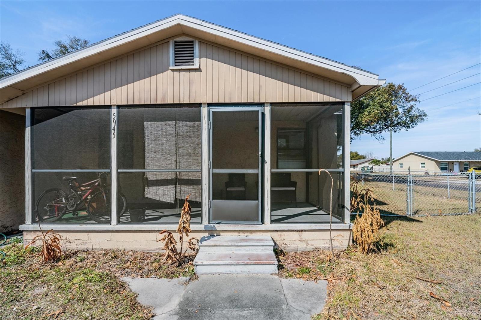 Image 24 of 28 For 5945 20th Street