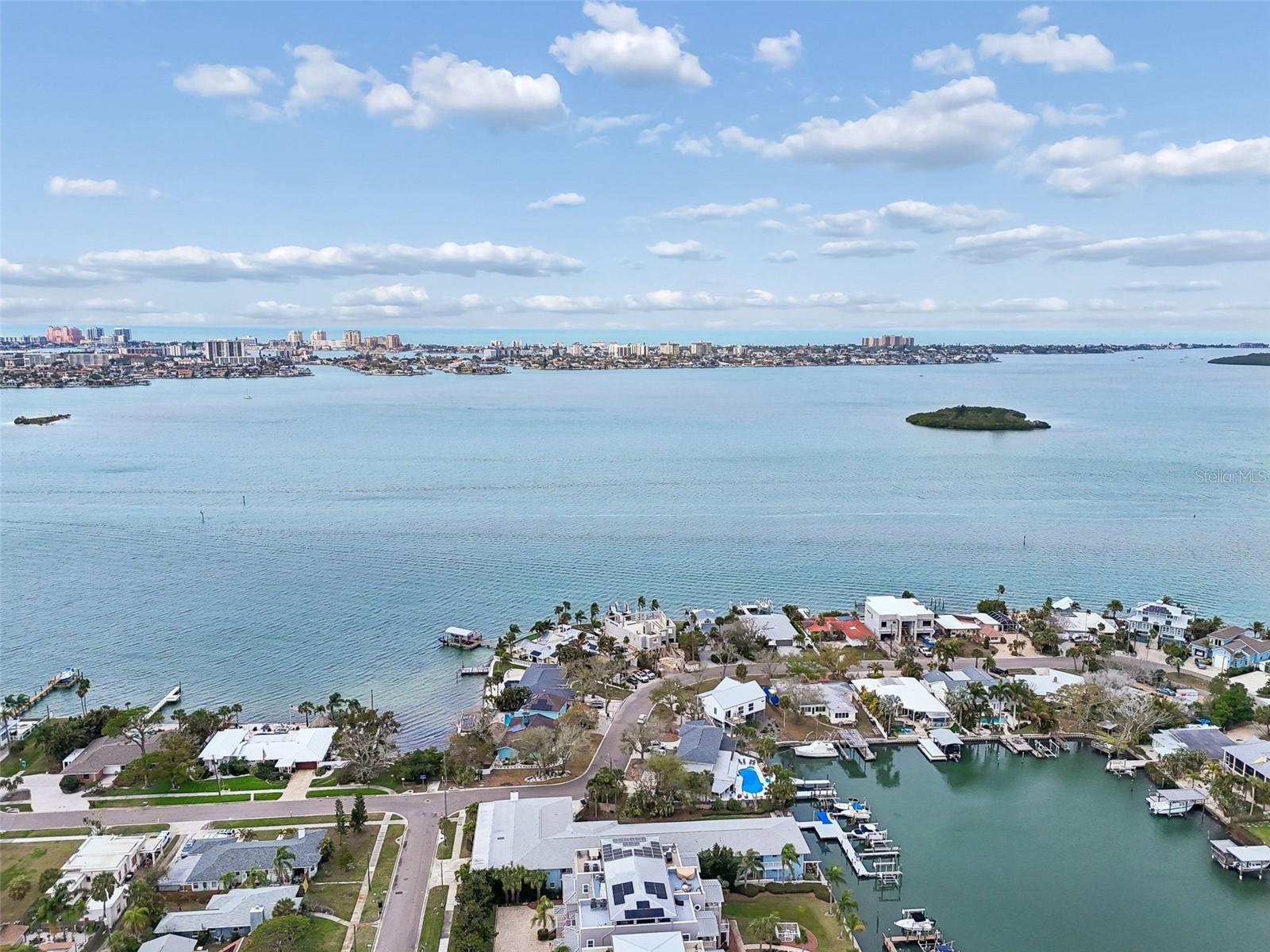 Image 41 of 44 For 300 Venetian Drive 2