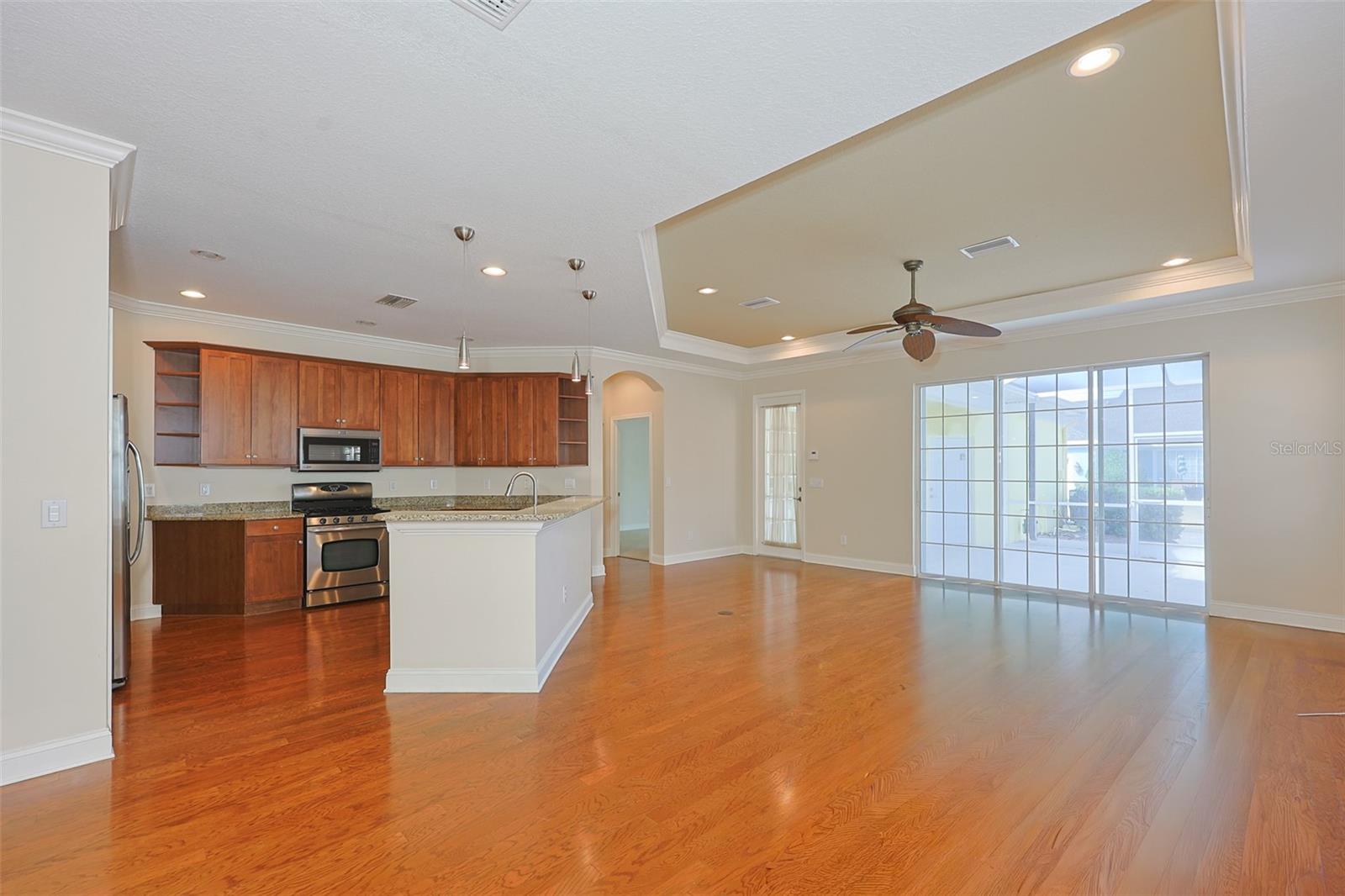 Image 15 of 63 For 212 Breakers Lane