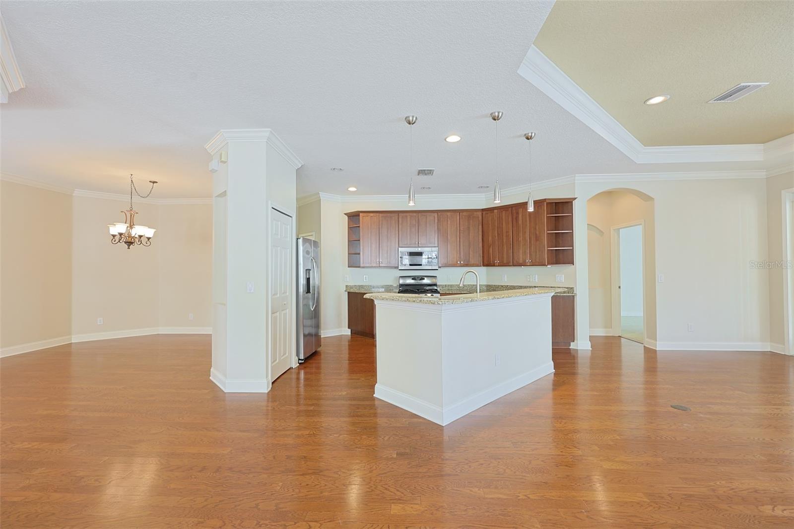 Image 16 of 63 For 212 Breakers Lane