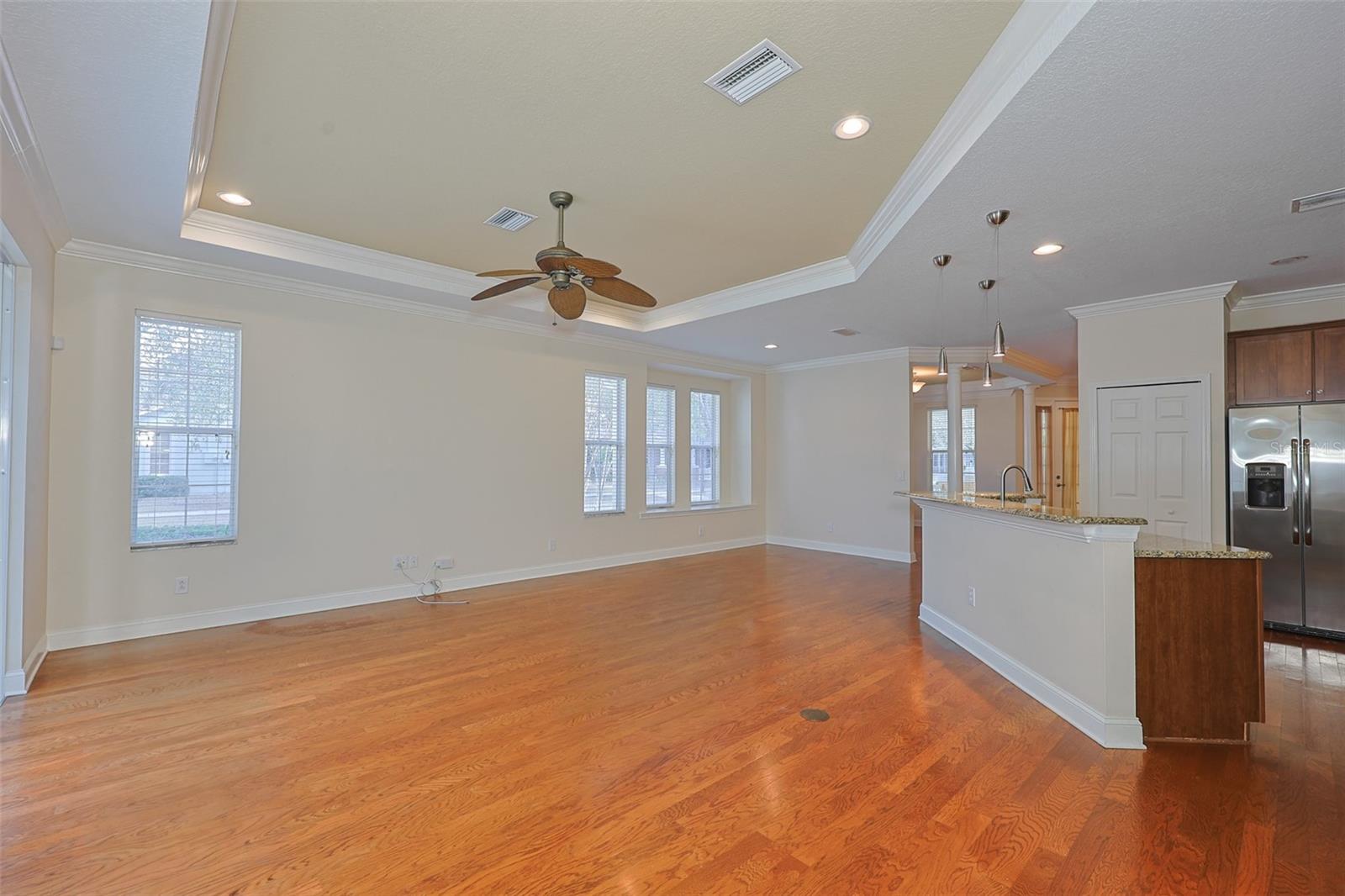 Image 24 of 63 For 212 Breakers Lane