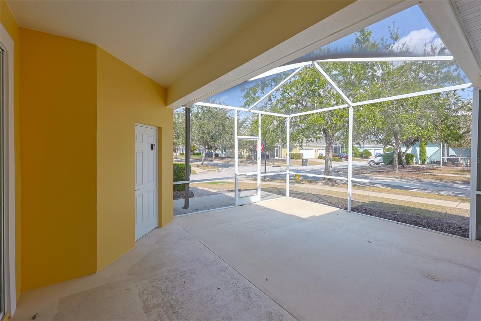 Image 34 of 63 For 212 Breakers Lane