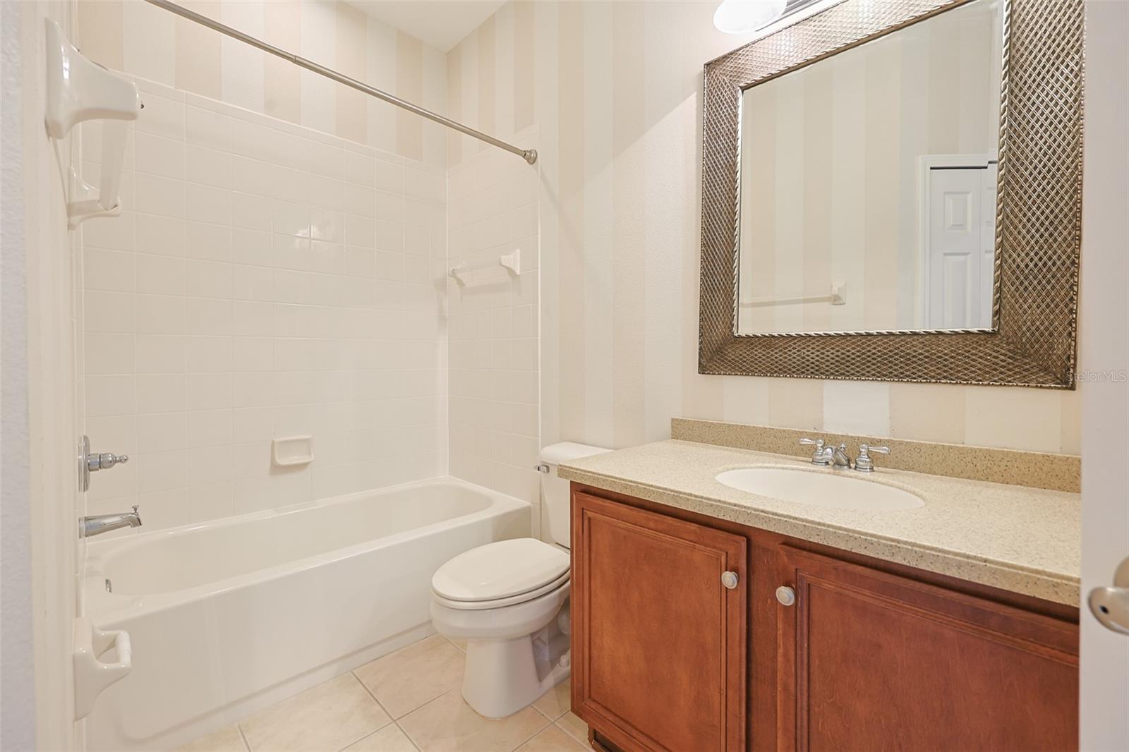 Image 5 of 63 For 212 Breakers Lane