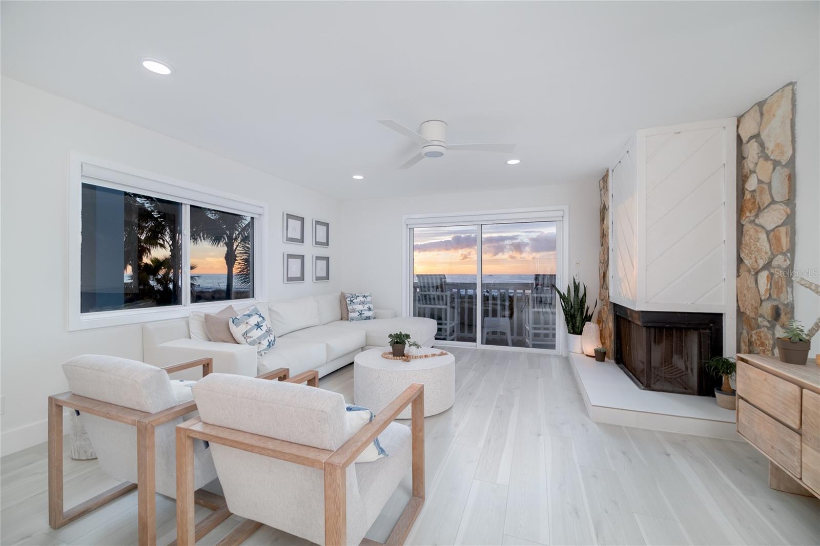 Image 4 of 24 For 1104 Beach Trail 1