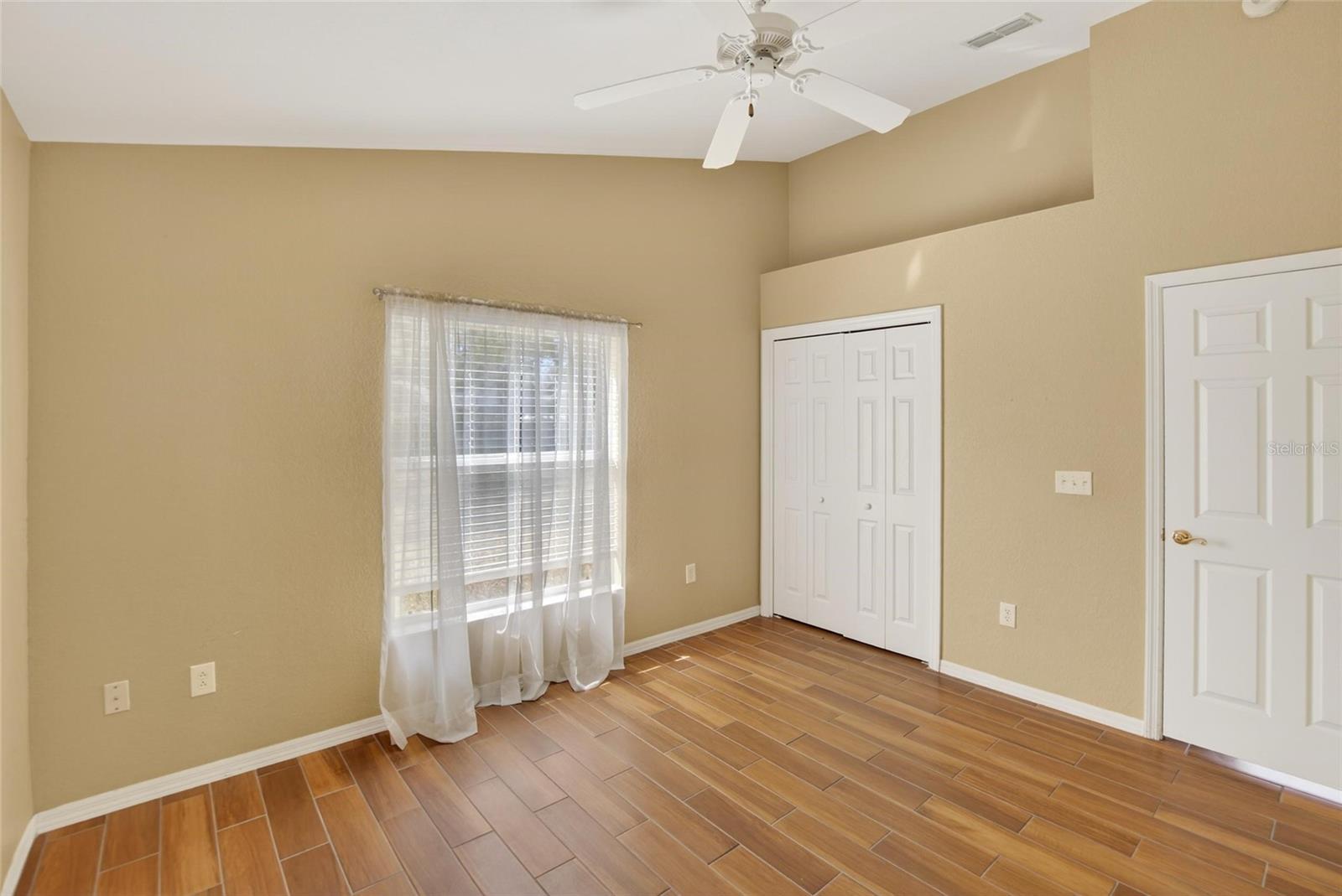 Image 13 of 99 For 3303 Cummings Place