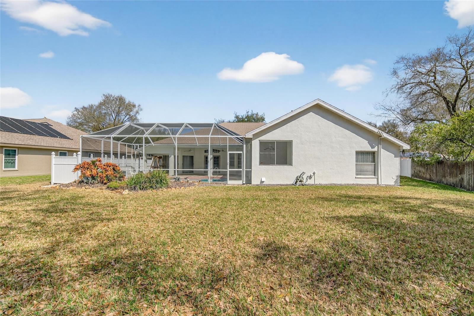 Image 40 of 99 For 3303 Cummings Place