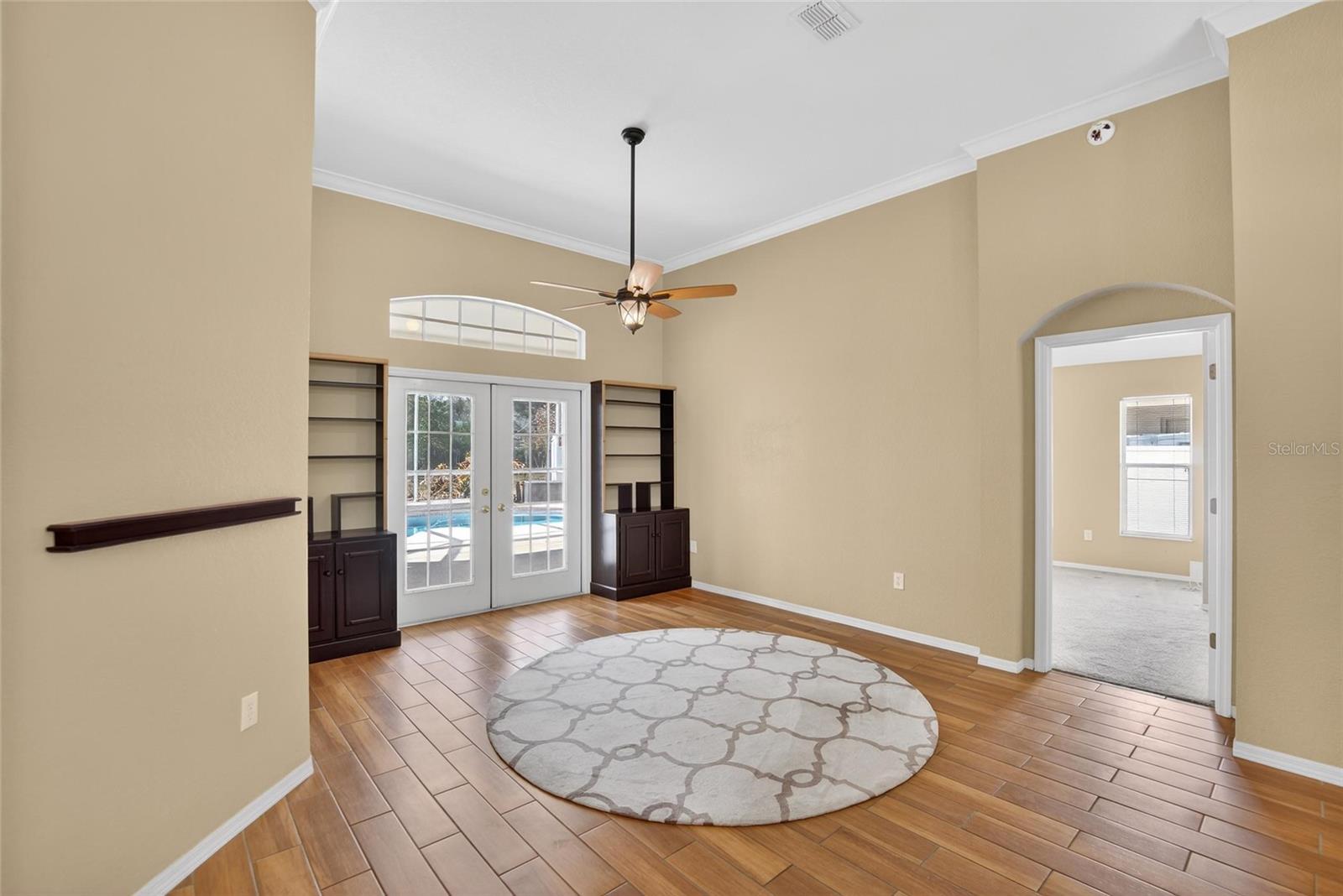 Image 47 of 99 For 3303 Cummings Place