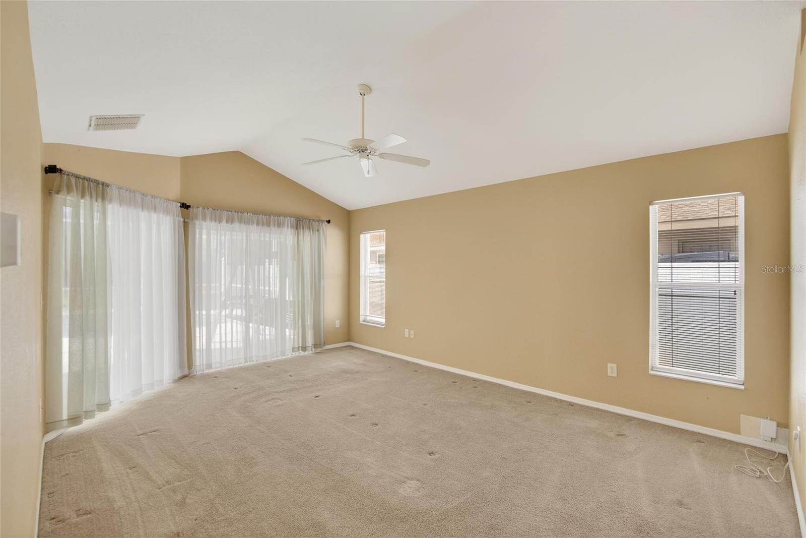 Image 53 of 99 For 3303 Cummings Place