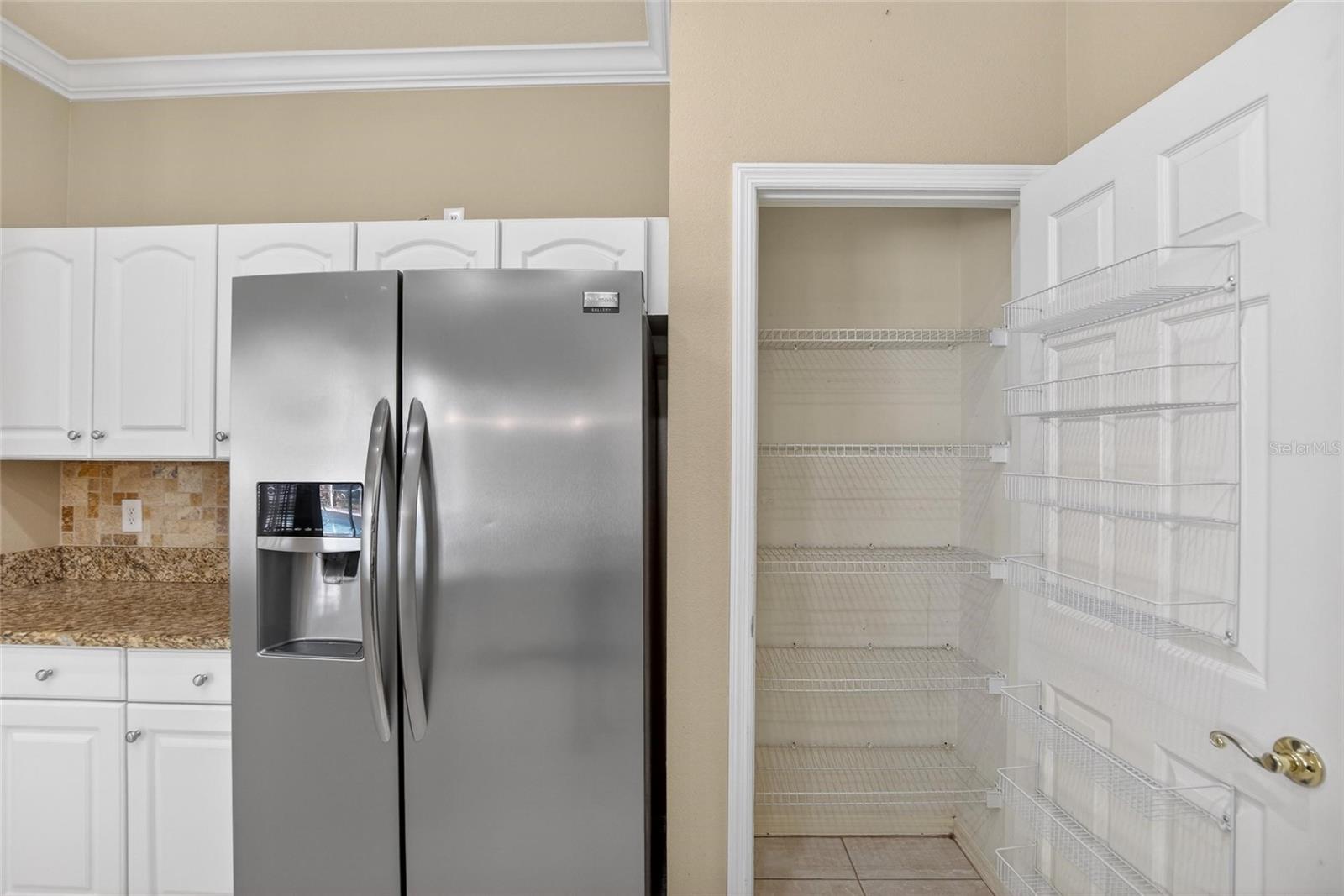 Image 73 of 99 For 3303 Cummings Place