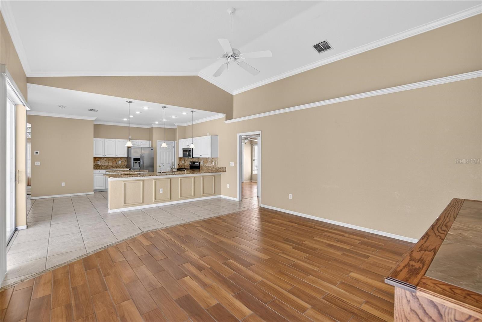 Image 8 of 99 For 3303 Cummings Place