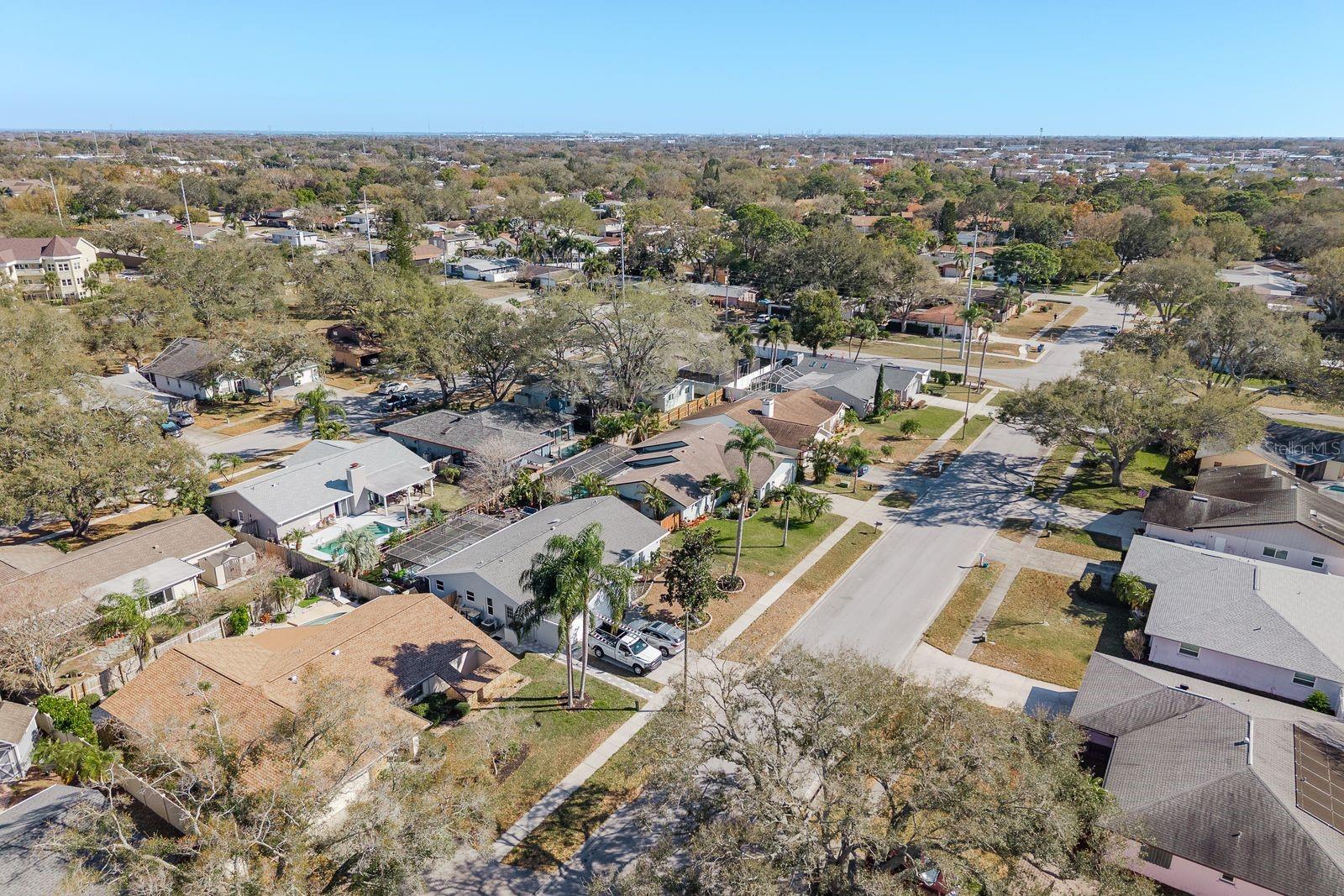 Image 46 of 50 For 2011 Del Betmar Road