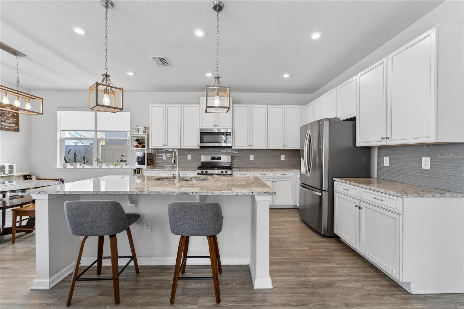 Image 23 of 83 For 12273 Blue Pacific Drive