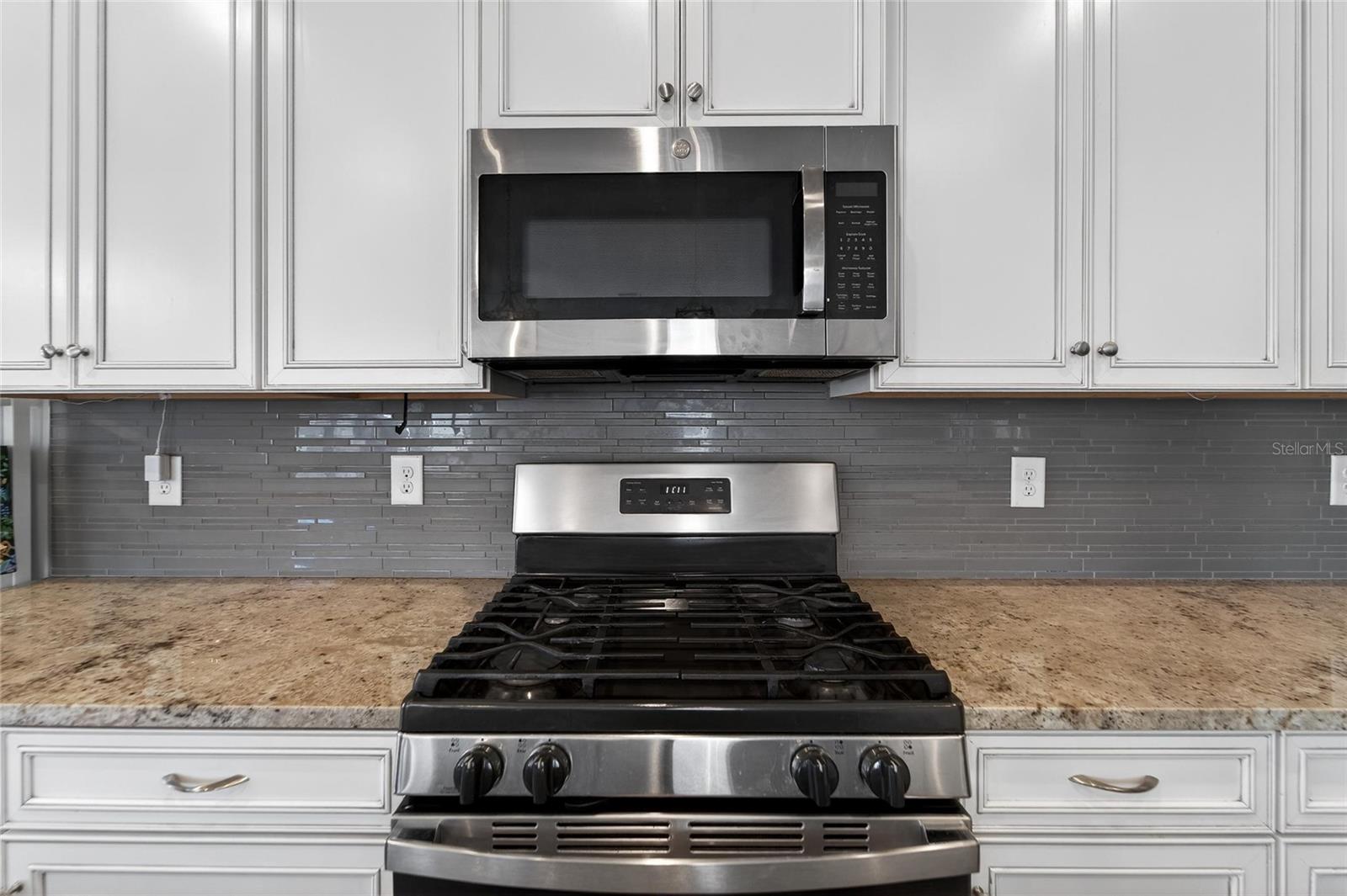 Image 26 of 83 For 12273 Blue Pacific Drive