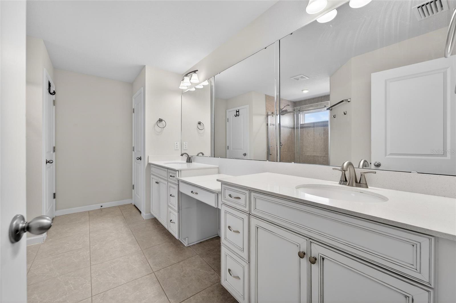 Image 32 of 83 For 12273 Blue Pacific Drive