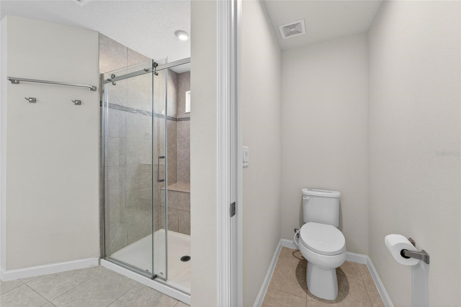 Image 35 of 83 For 12273 Blue Pacific Drive