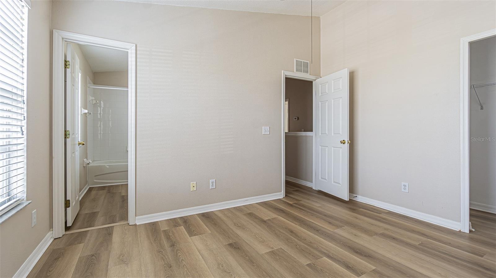 Image 10 of 25 For 3248 Broken Bow Drive