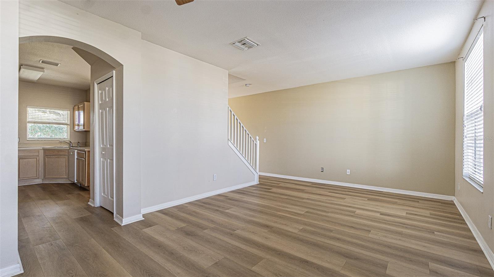 Image 4 of 25 For 3248 Broken Bow Drive