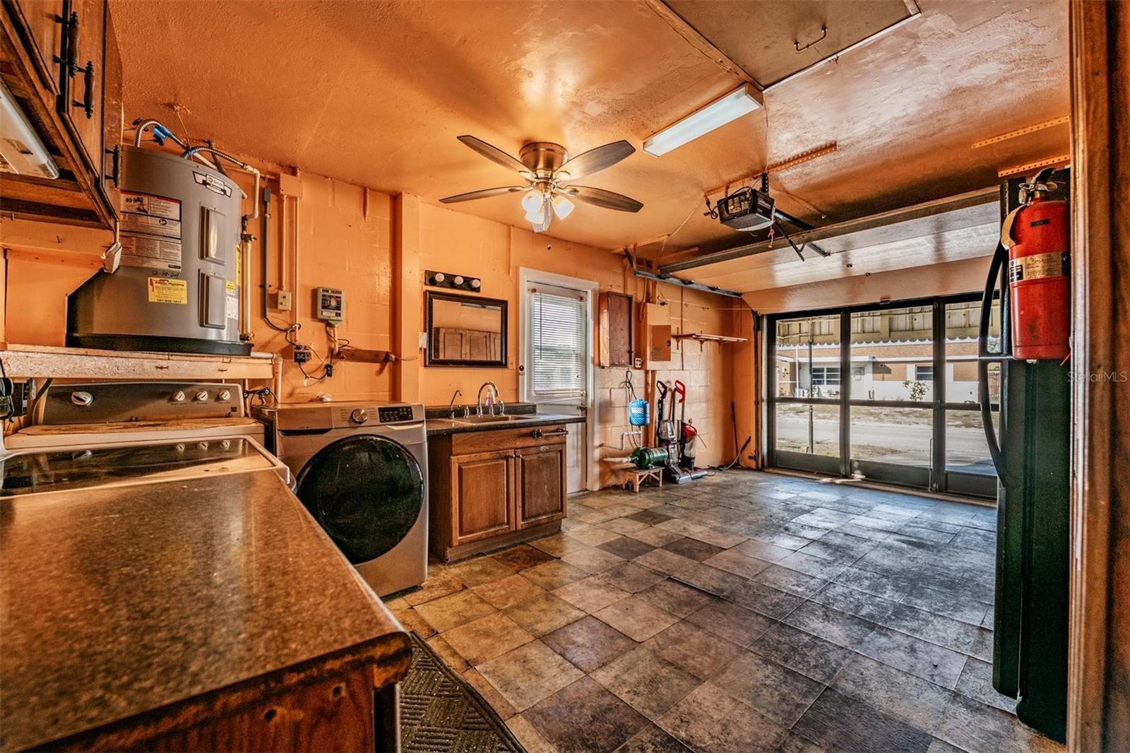 Listing photo id 23 for 8434 Luray Drive