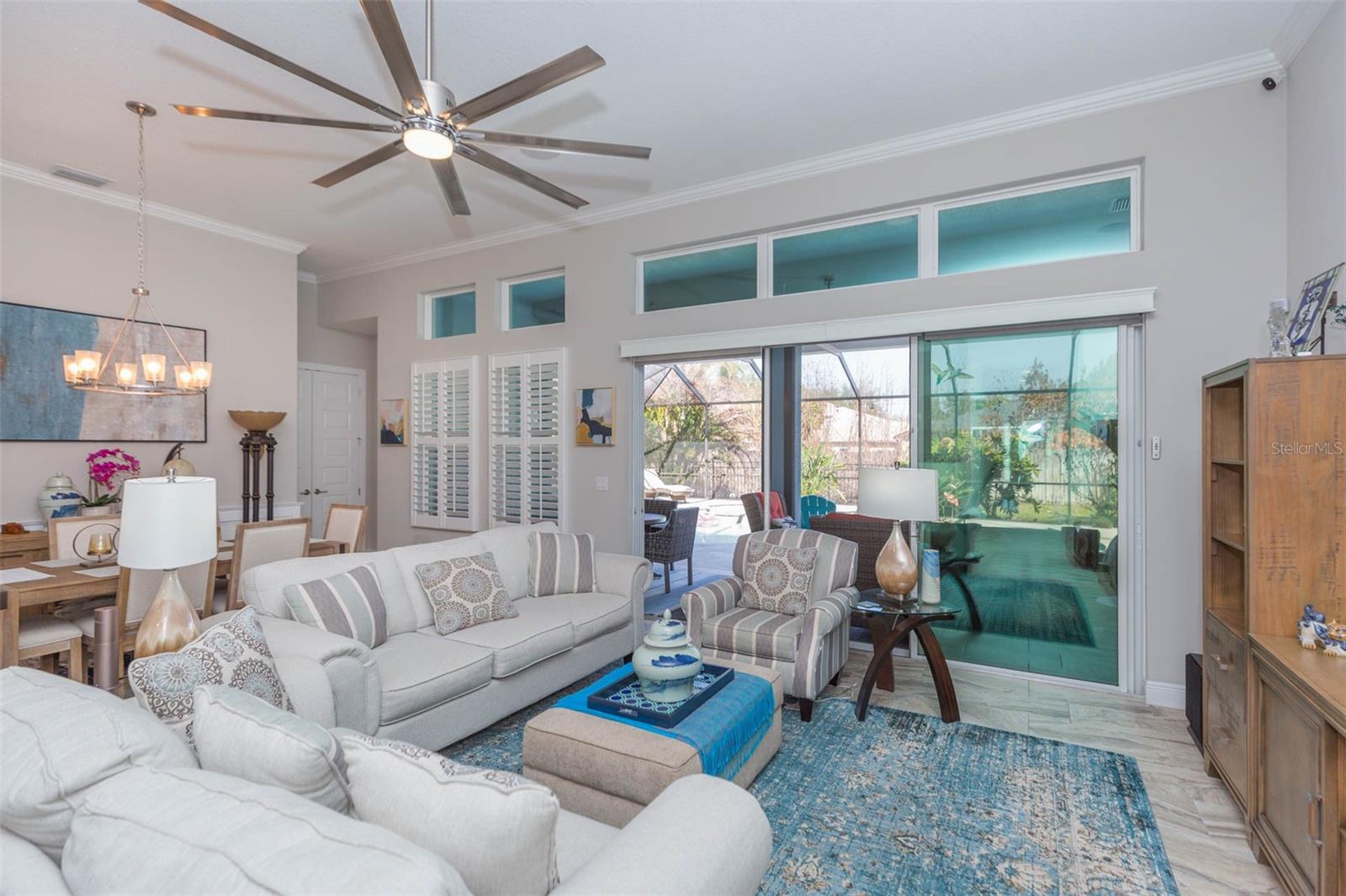 Listing photo id 15 for 6534 Mayport Drive