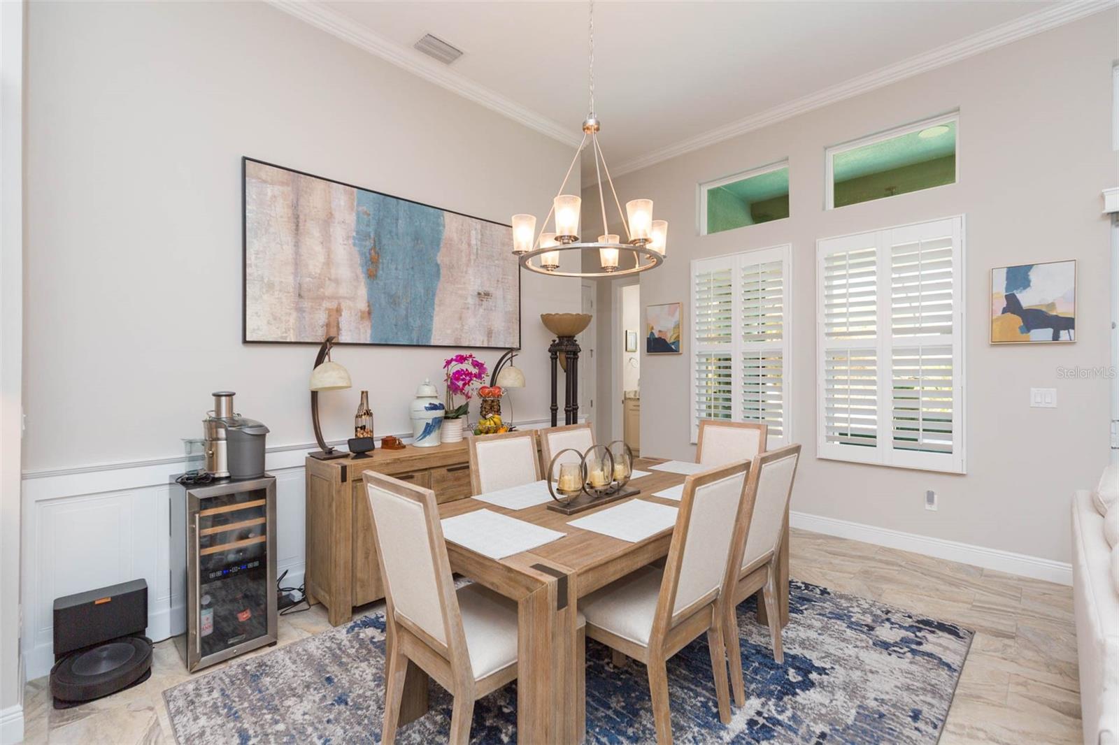 Listing photo id 25 for 6534 Mayport Drive