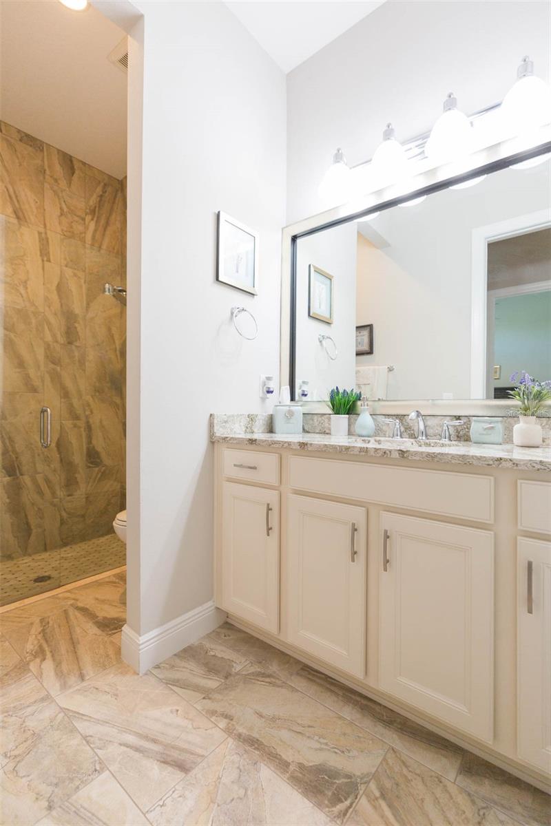 Listing photo id 45 for 6534 Mayport Drive