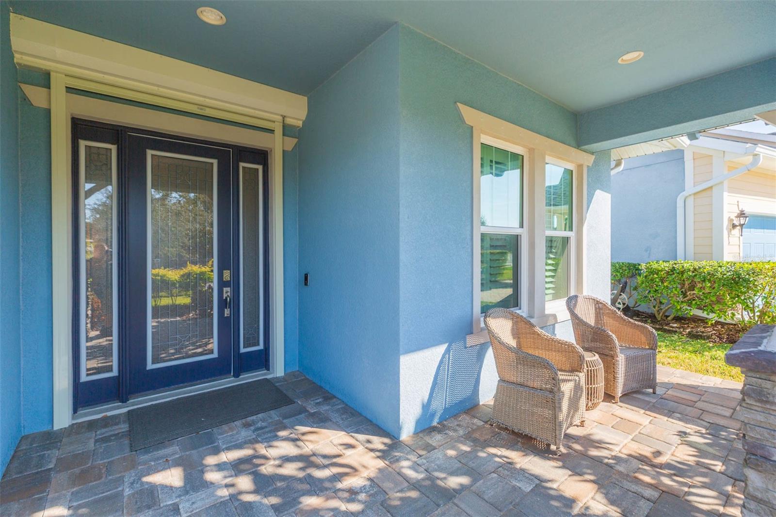 Listing photo id 3 for 6534 Mayport Drive