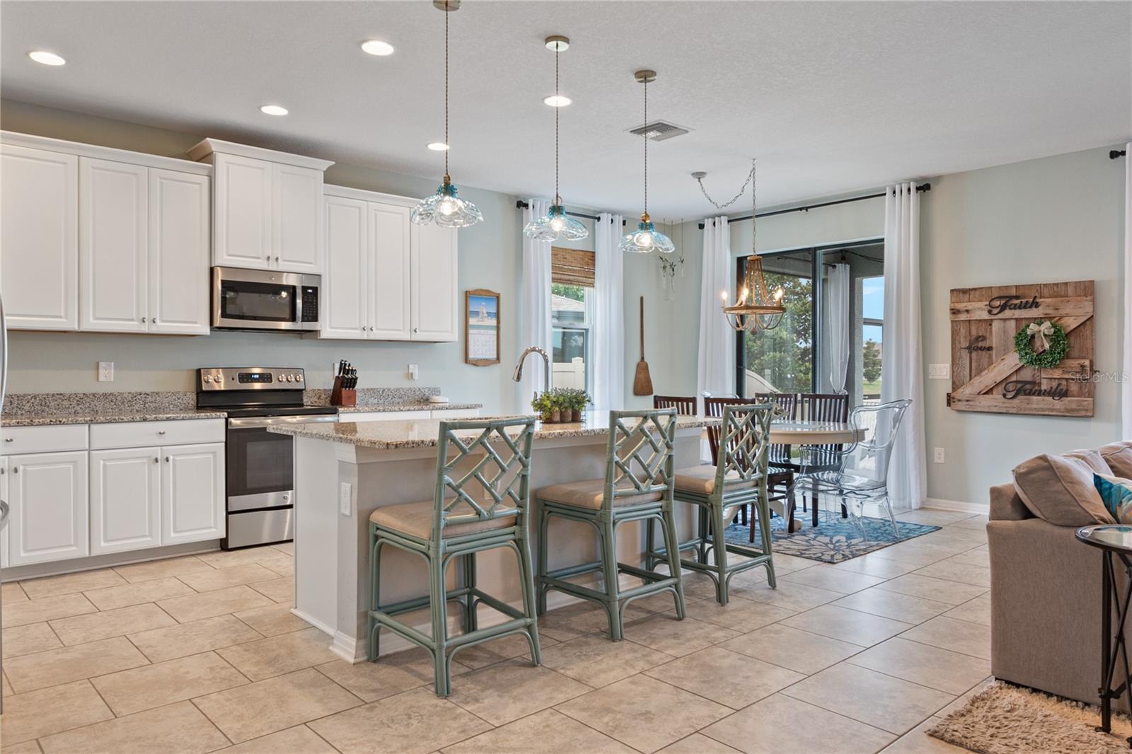 Image 11 of 57 For 18827 Henequen Lane