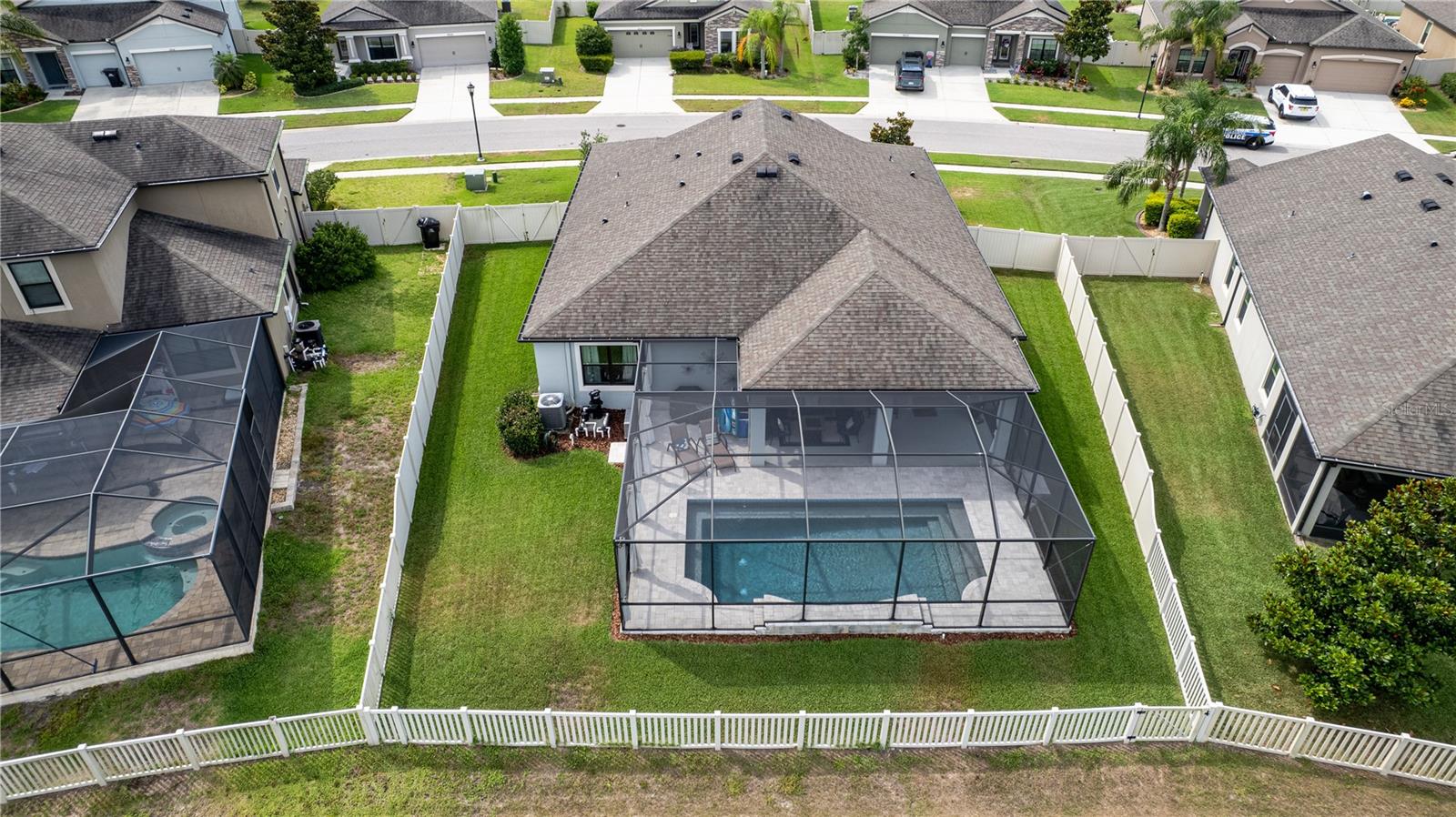 Image 39 of 57 For 18827 Henequen Lane