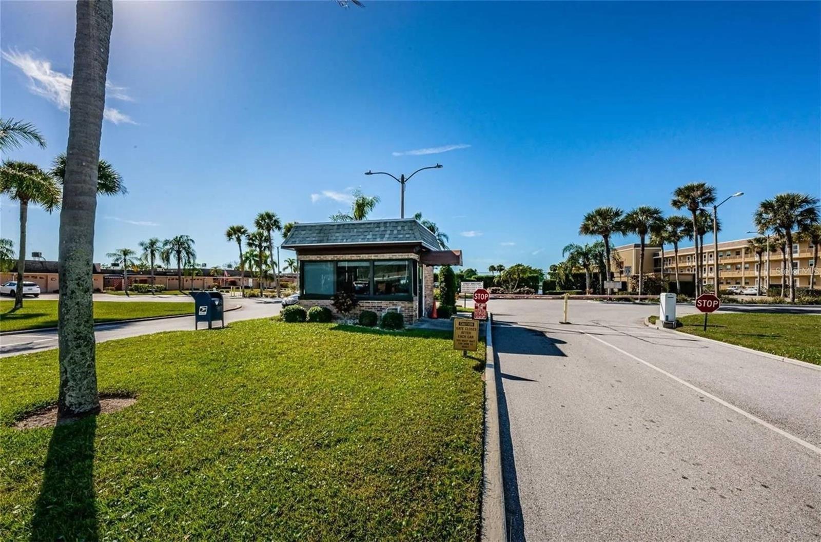 Image 21 of 66 For 1 Boca Ciega Point Boulevard 314