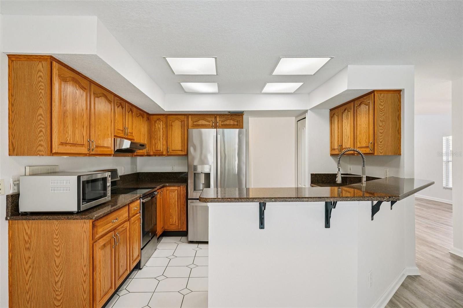 Image 28 of 84 For 5620 Essex Court