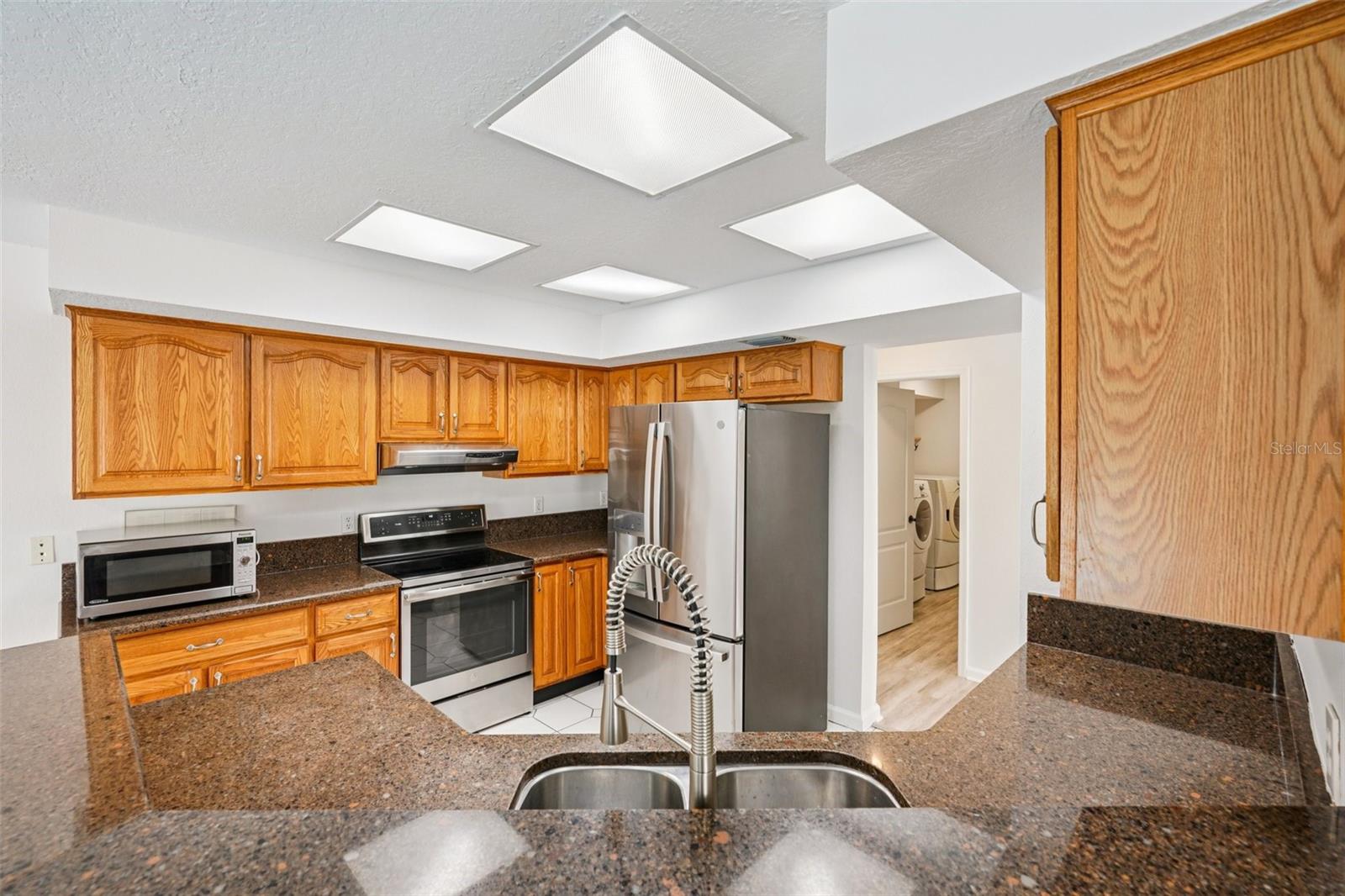 Image 38 of 84 For 5620 Essex Court